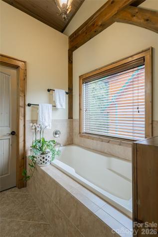 649 Panoramic Loop Maggie Valley NC 28751