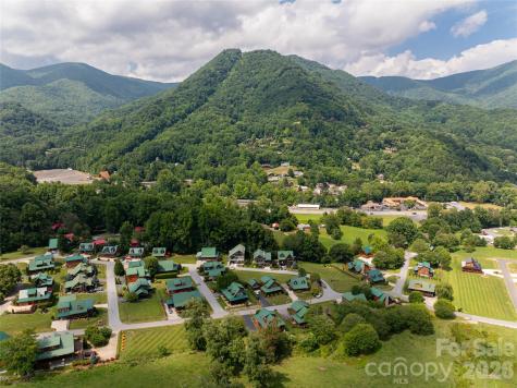 649 Panoramic Loop Maggie Valley NC 28751