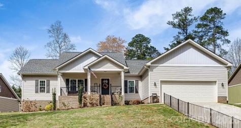 1181 Kensington Circle Newton NC 28658