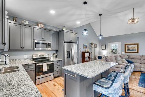 1181 Kensington Circle Newton NC 28658