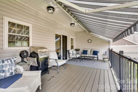 1181 Kensington Circle Newton NC 28658