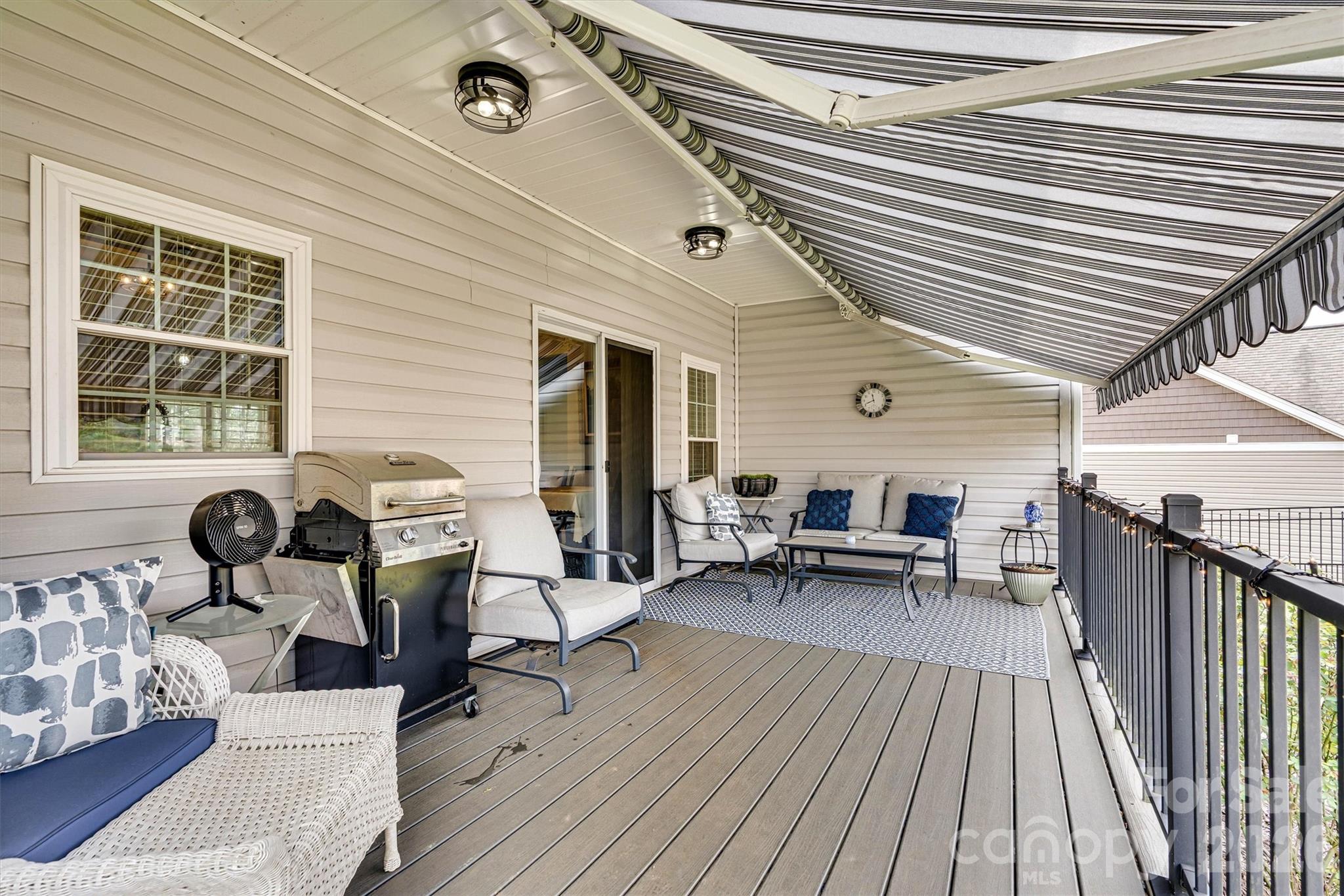 1181 Kensington Circle Newton NC 28658