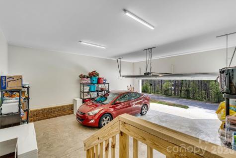 1181 Kensington Circle Newton NC 28658