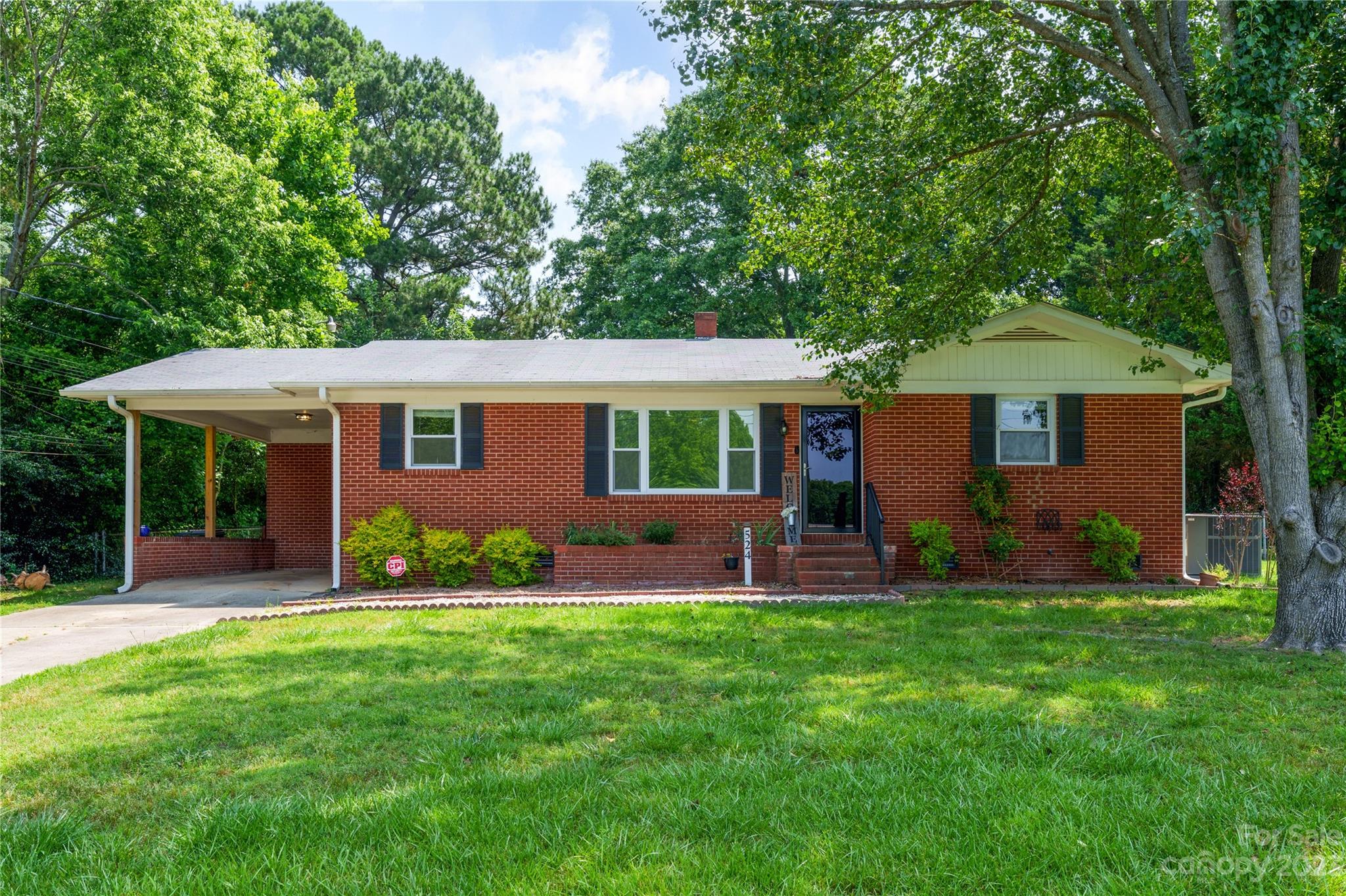 524 N Buckoak Street Stanley NC 28164