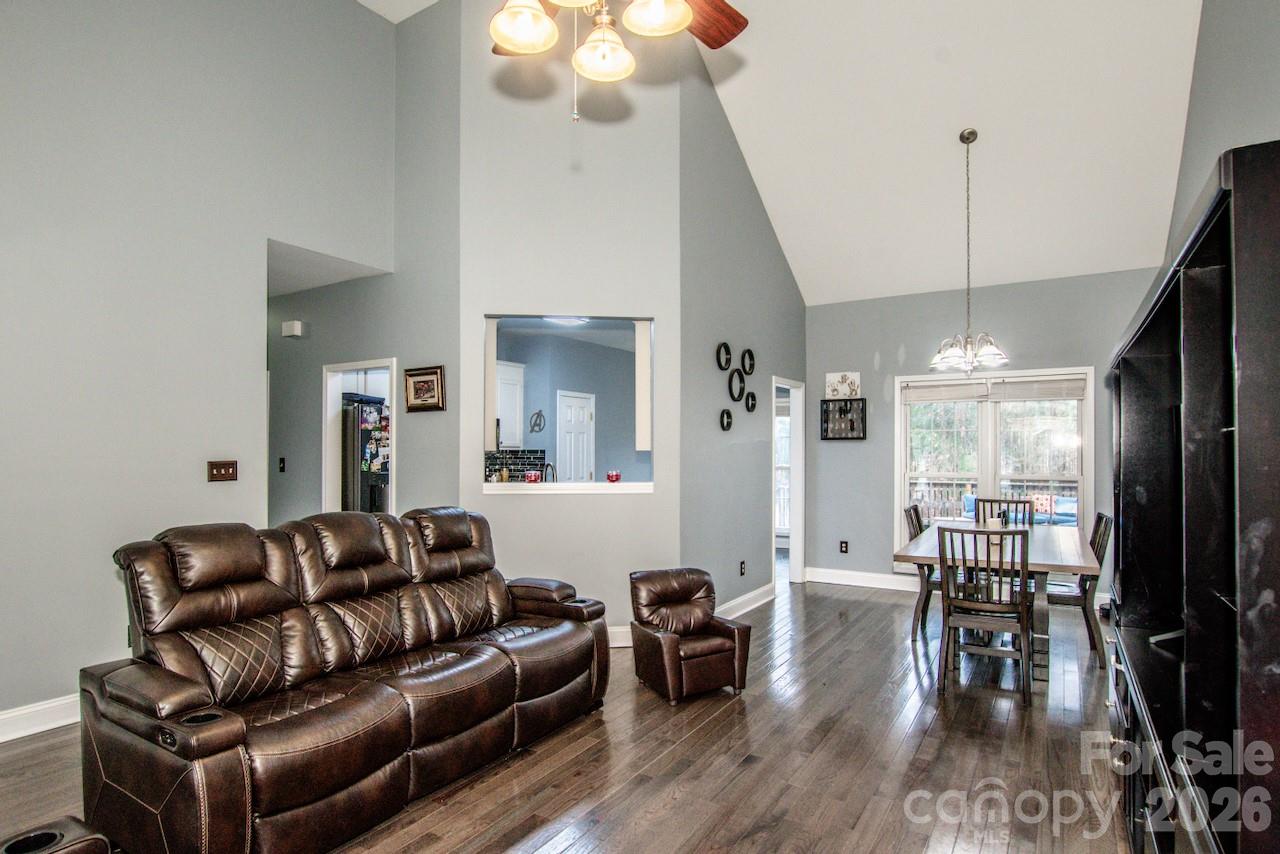225 Delview Drive Cherryville NC 28021
