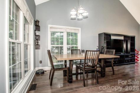 225 Delview Drive Cherryville NC 28021