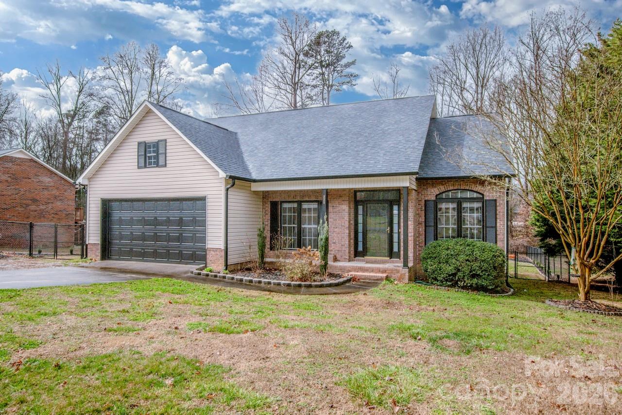 225 Delview Drive Cherryville NC 28021