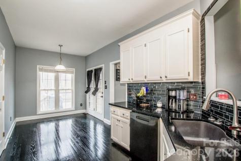 225 Delview Drive Cherryville NC 28021