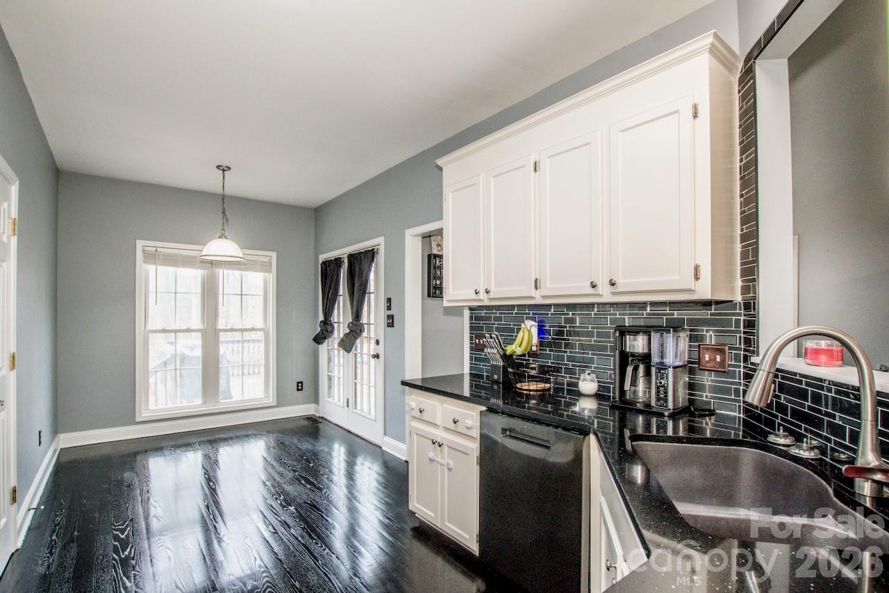 225 Delview Drive Cherryville NC 28021