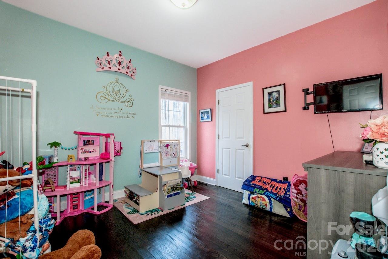 225 Delview Drive Cherryville NC 28021