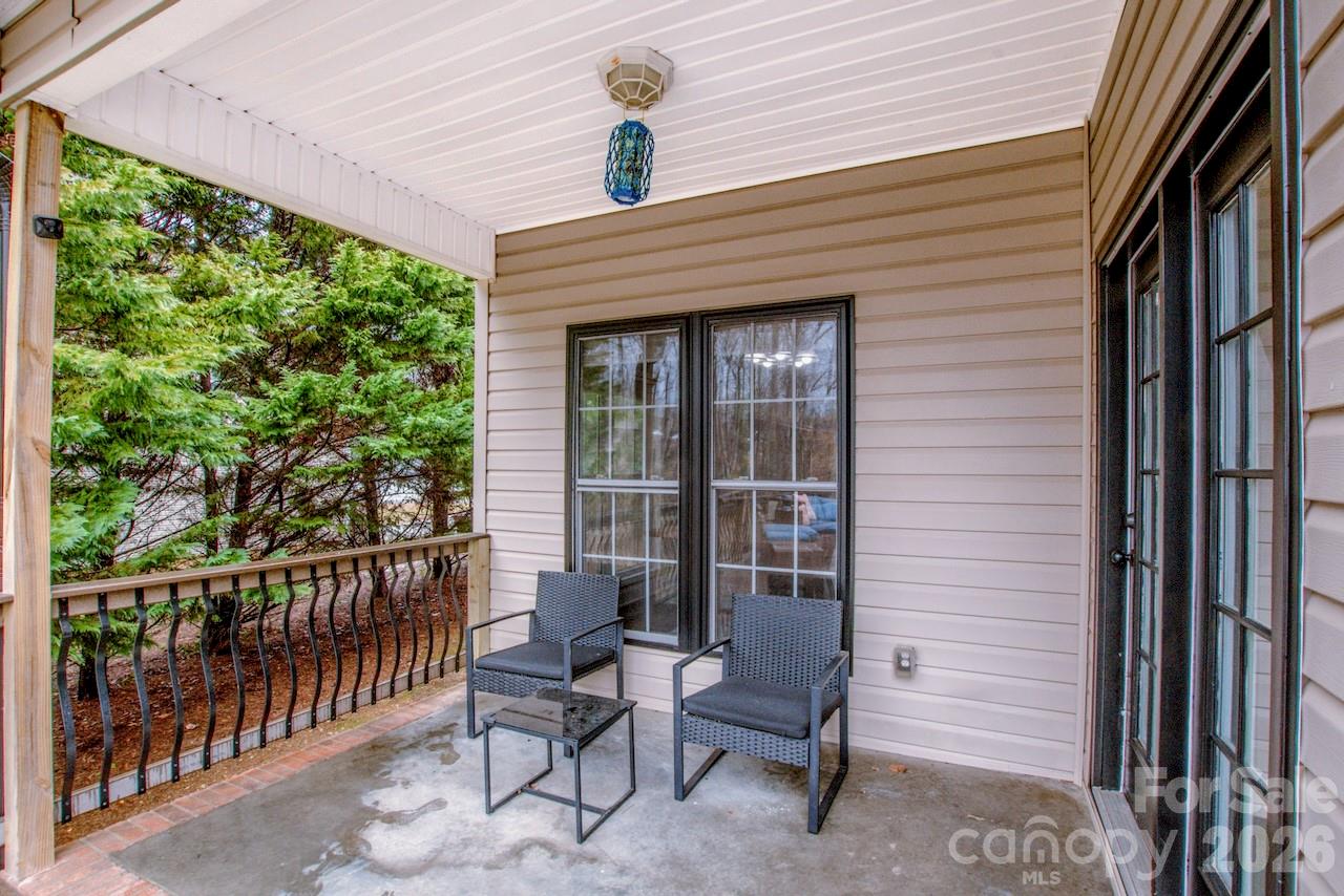 225 Delview Drive Cherryville NC 28021