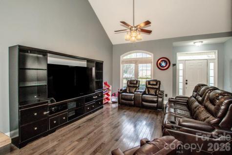 225 Delview Drive Cherryville NC 28021