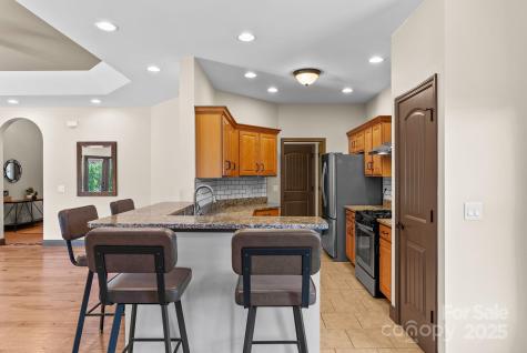 4 Pacifico Drive Asheville NC 28806