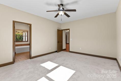 4 Pacifico Drive Asheville NC 28806