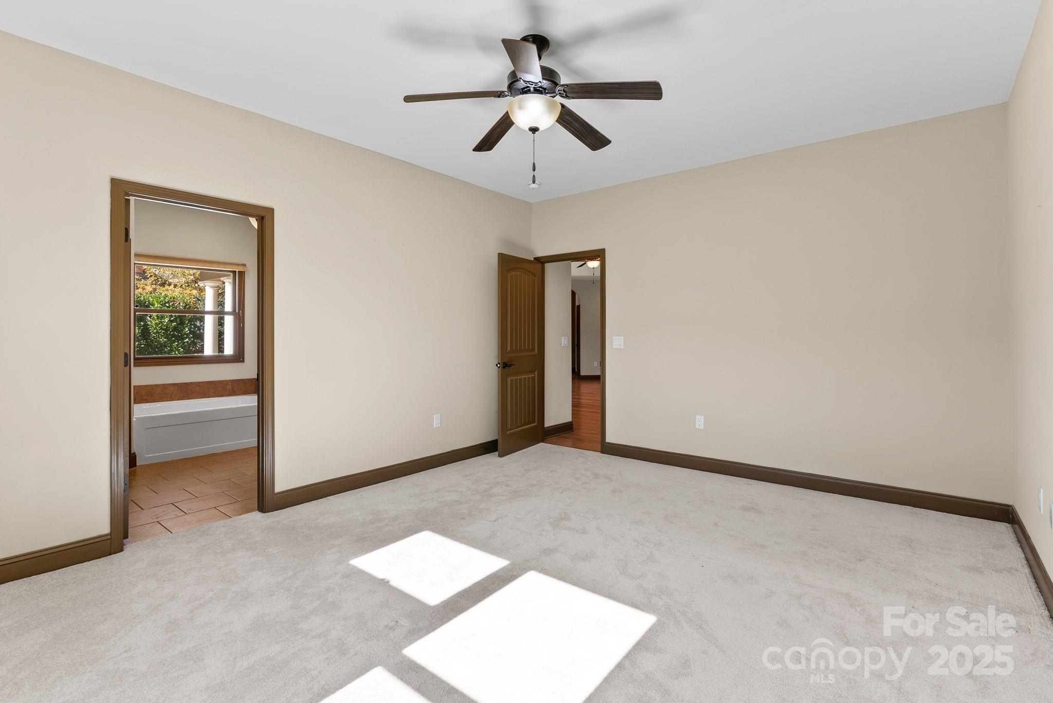 4 Pacifico Drive Asheville NC 28806