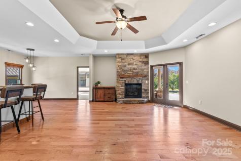 4 Pacifico Drive Asheville NC 28806