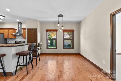 4 Pacifico Drive Asheville NC 28806