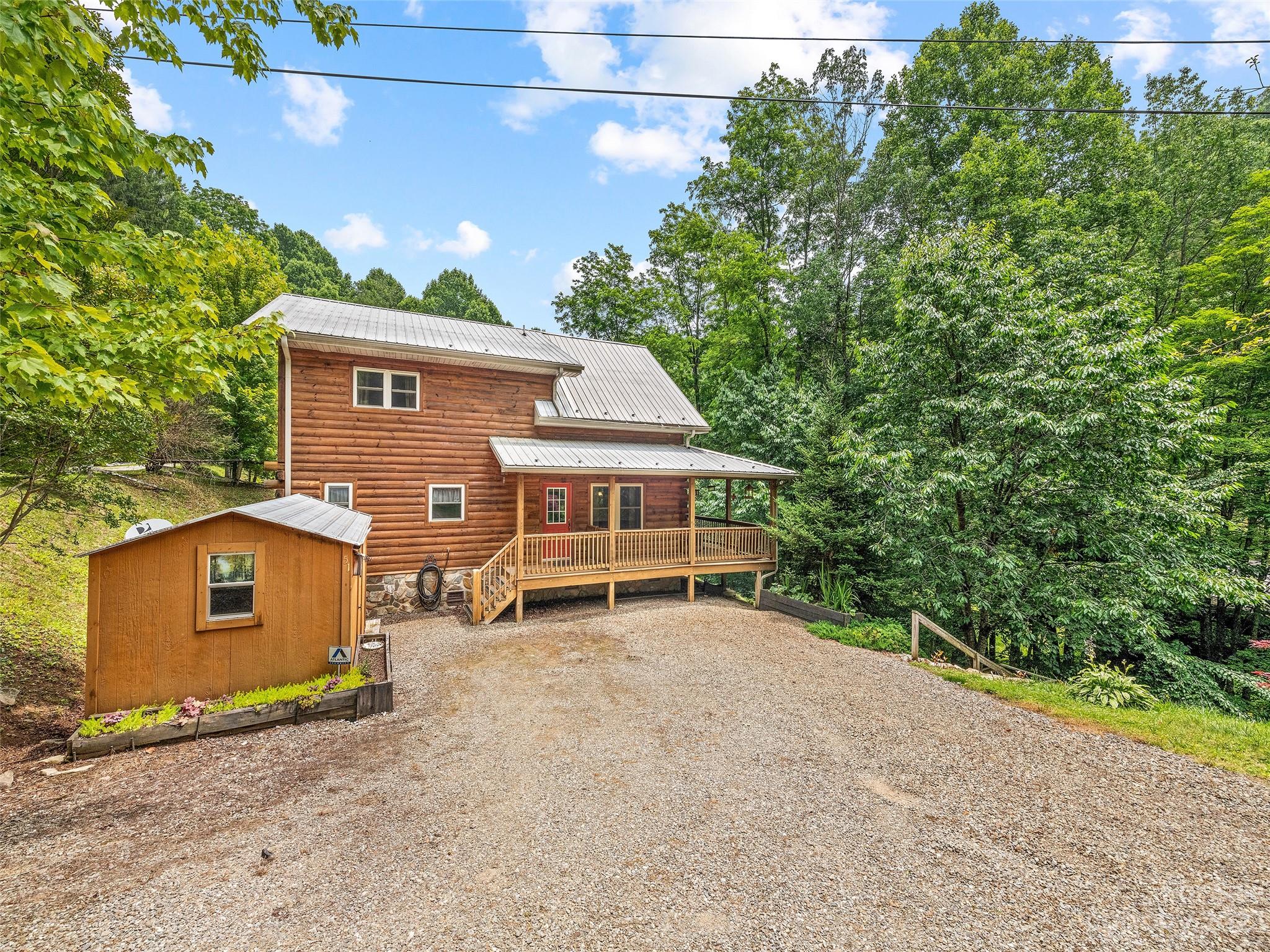 51 Nome Drive Waynesville NC 28785