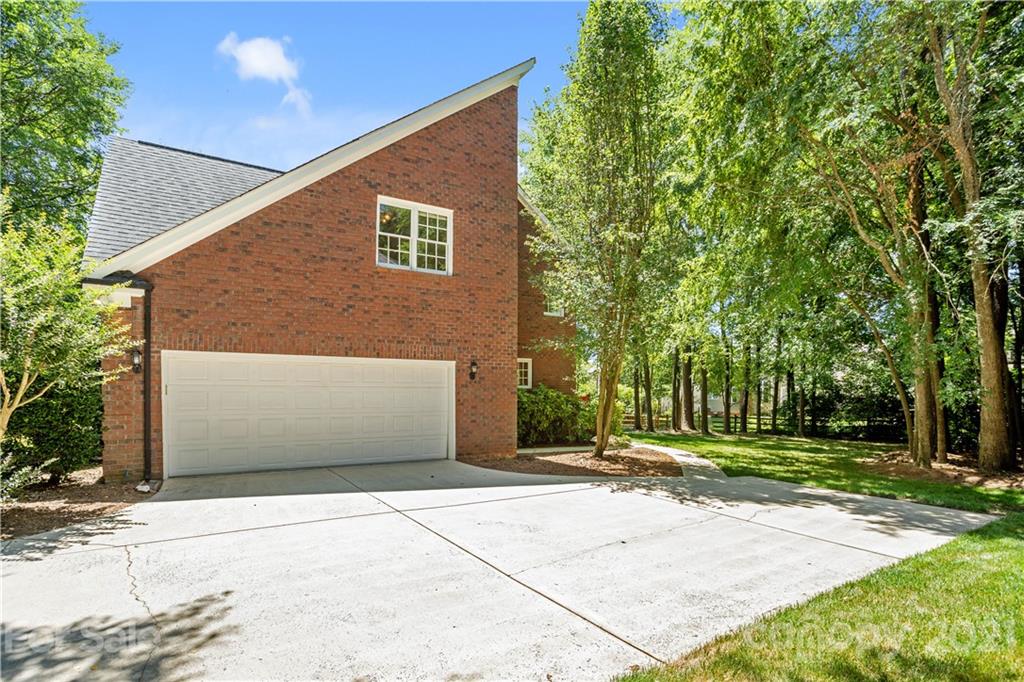 4601 Fairvista Drive Charlotte NC 28269