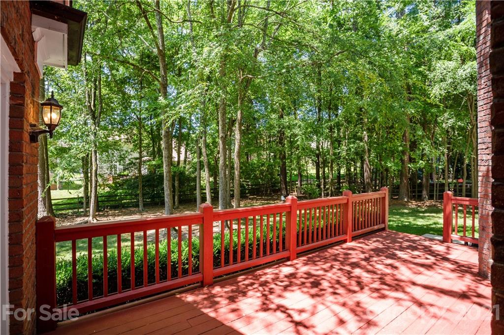 4601 Fairvista Drive Charlotte NC 28269