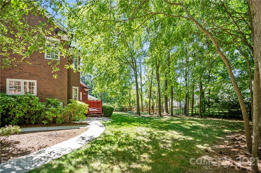 4601 Fairvista Drive Charlotte NC 28269