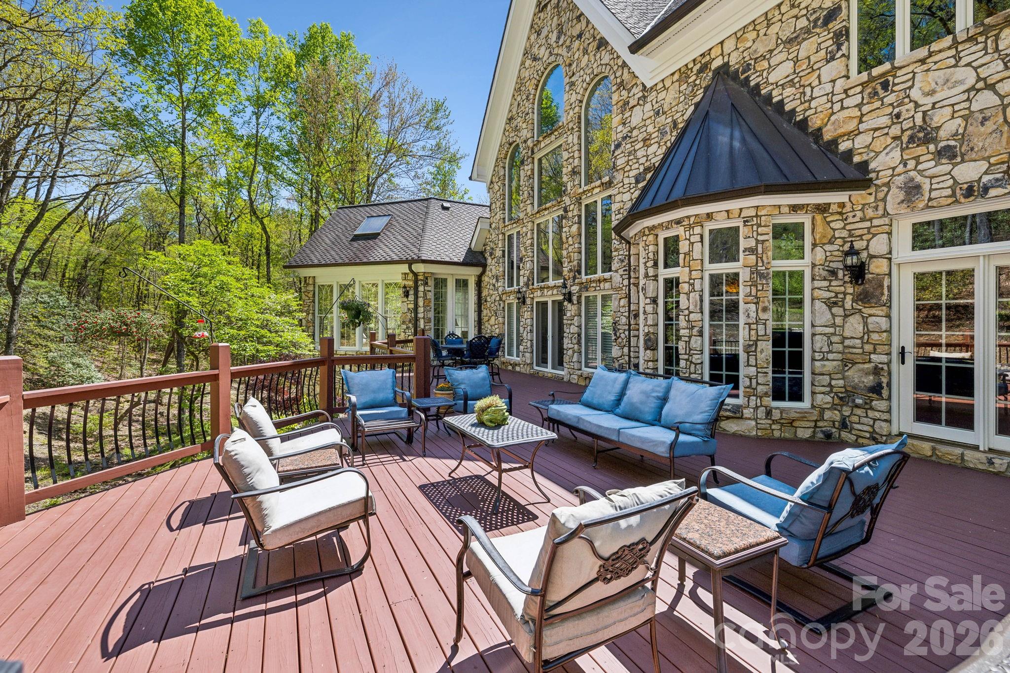 5712 Summit Road Purlear NC 28665