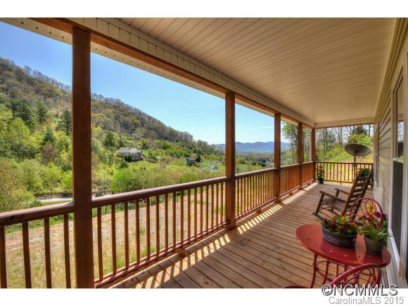 202 Inverness Drive Waynesville NC 28785