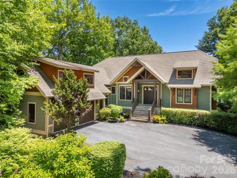 161 Chattooga Run Hendersonville NC 28739