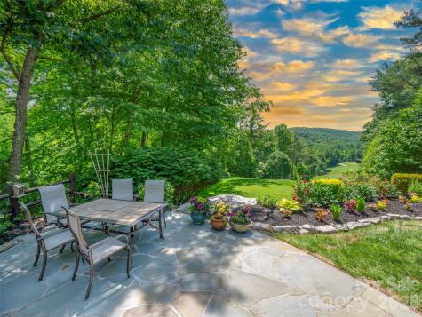161 Chattooga Run Hendersonville NC 28739