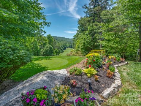 161 Chattooga Run Hendersonville NC 28739