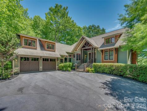 161 Chattooga Run Hendersonville NC 28739