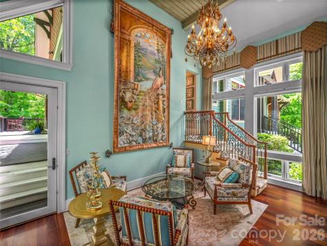 161 Chattooga Run Hendersonville NC 28739