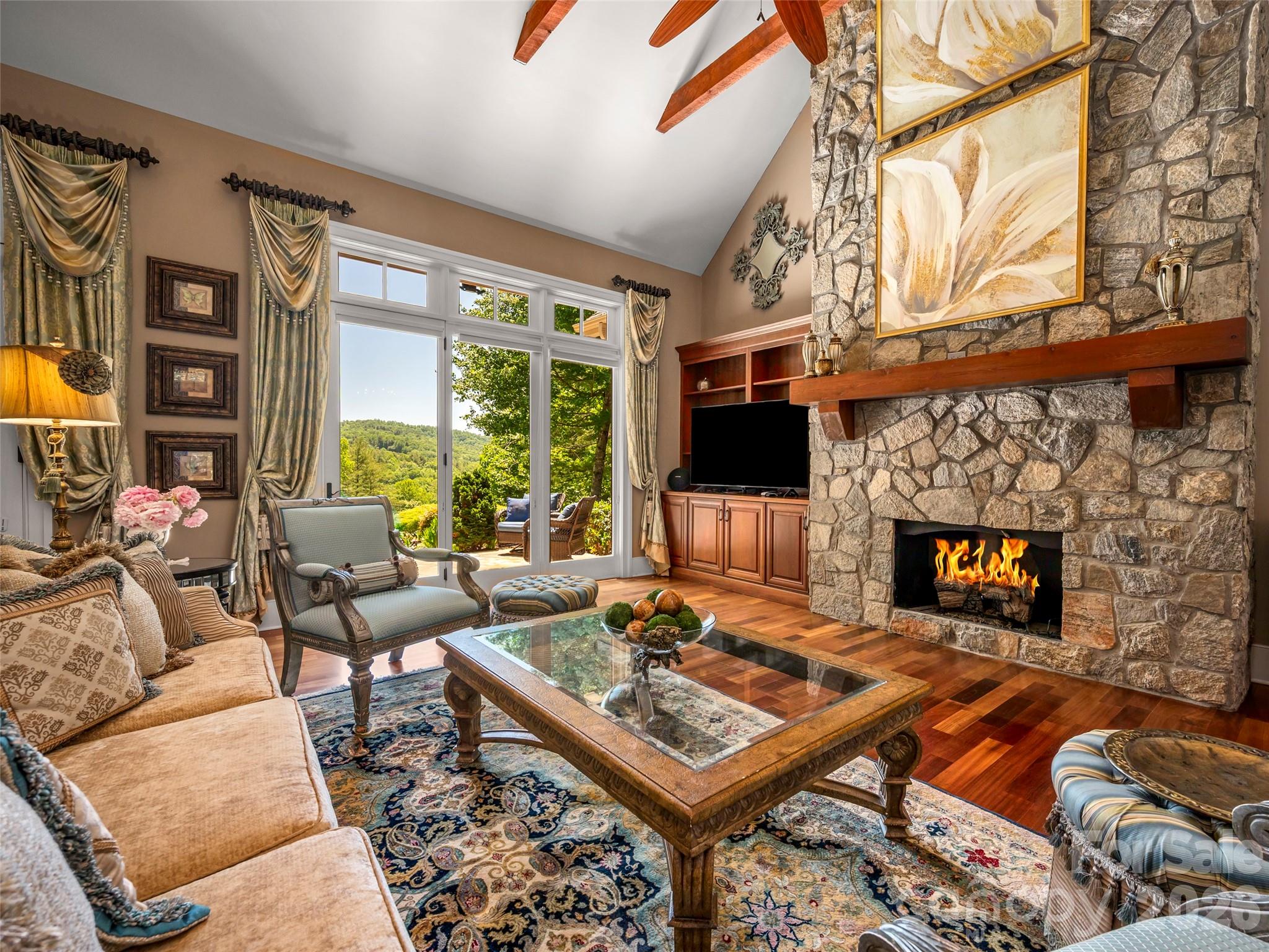 161 Chattooga Run Hendersonville NC 28739
