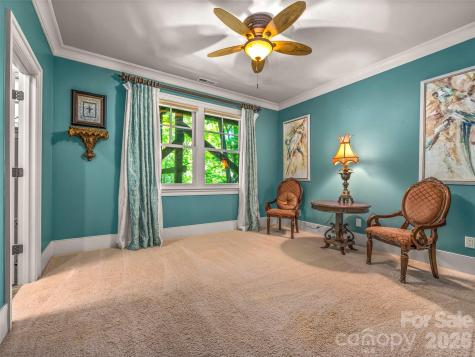 161 Chattooga Run Hendersonville NC 28739