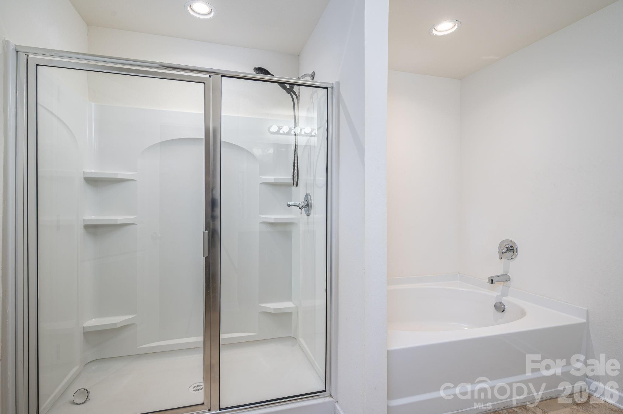 2818 Easton Knoll Drive Dallas NC 28034