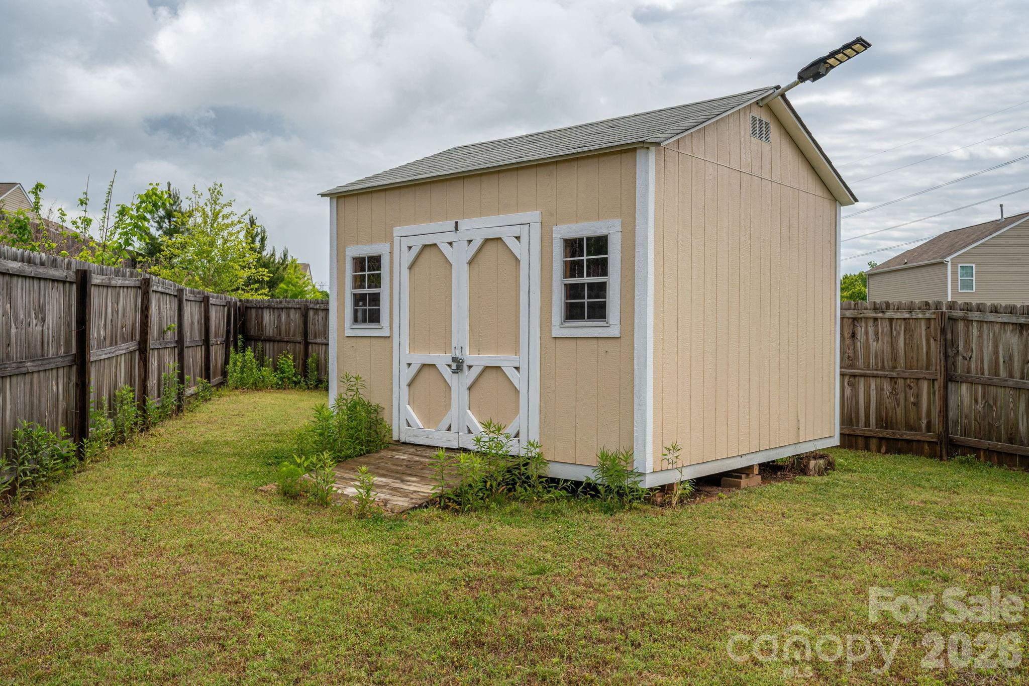 2818 Easton Knoll Drive Dallas NC 28034