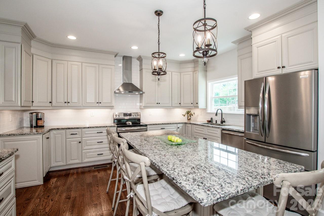 3211 Oakdale Road Charlotte NC 28216