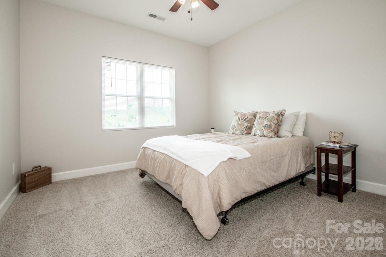 3211 Oakdale Road Charlotte NC 28216