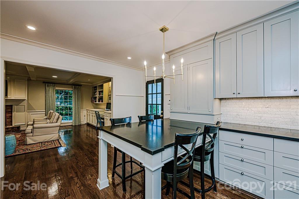 2831 Wickersham Road Charlotte NC 28211