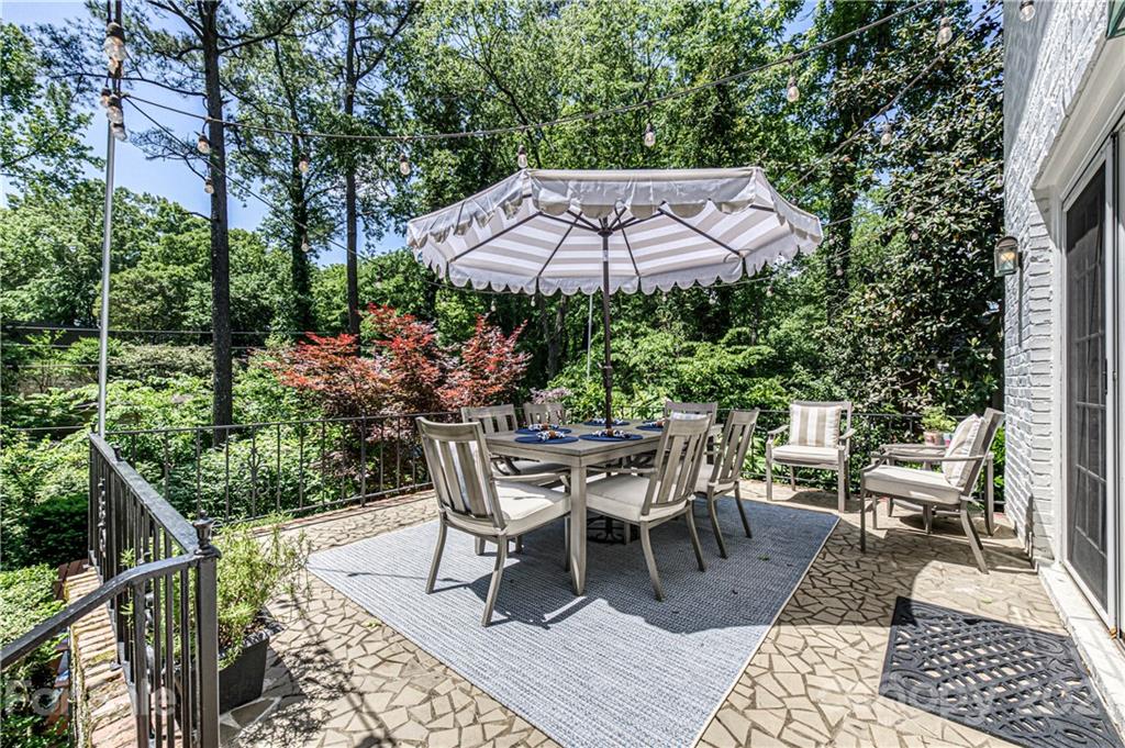 2831 Wickersham Road Charlotte NC 28211