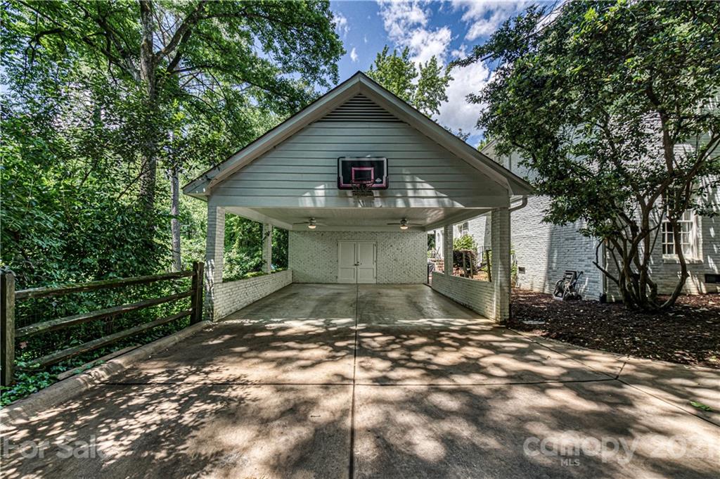2831 Wickersham Road Charlotte NC 28211