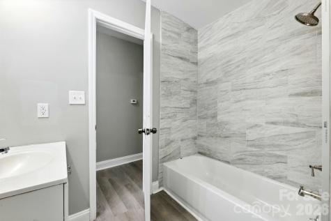 131 Little Forest Lane Statesville NC 28625