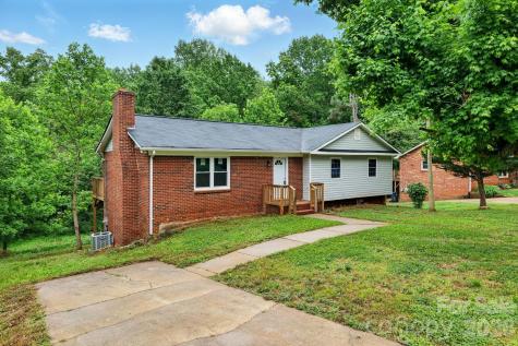 131 Little Forest Lane Statesville NC 28625
