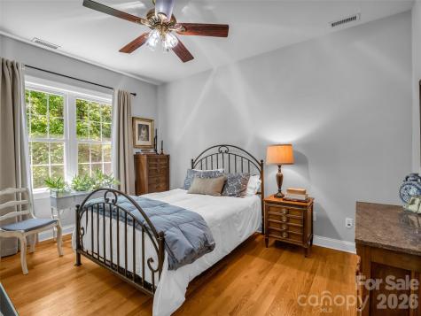 1042 Columbine Road Asheville NC 28803