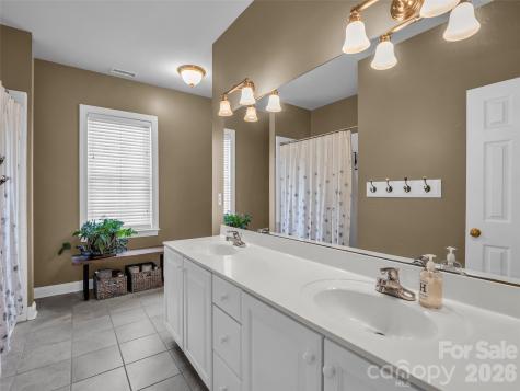 1042 Columbine Road Asheville NC 28803
