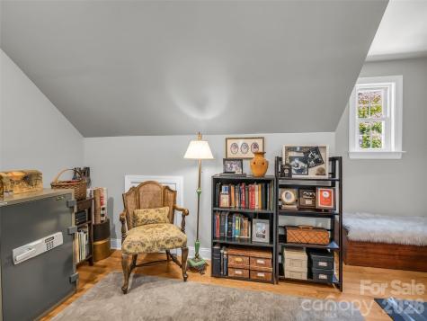 1042 Columbine Road Asheville NC 28803