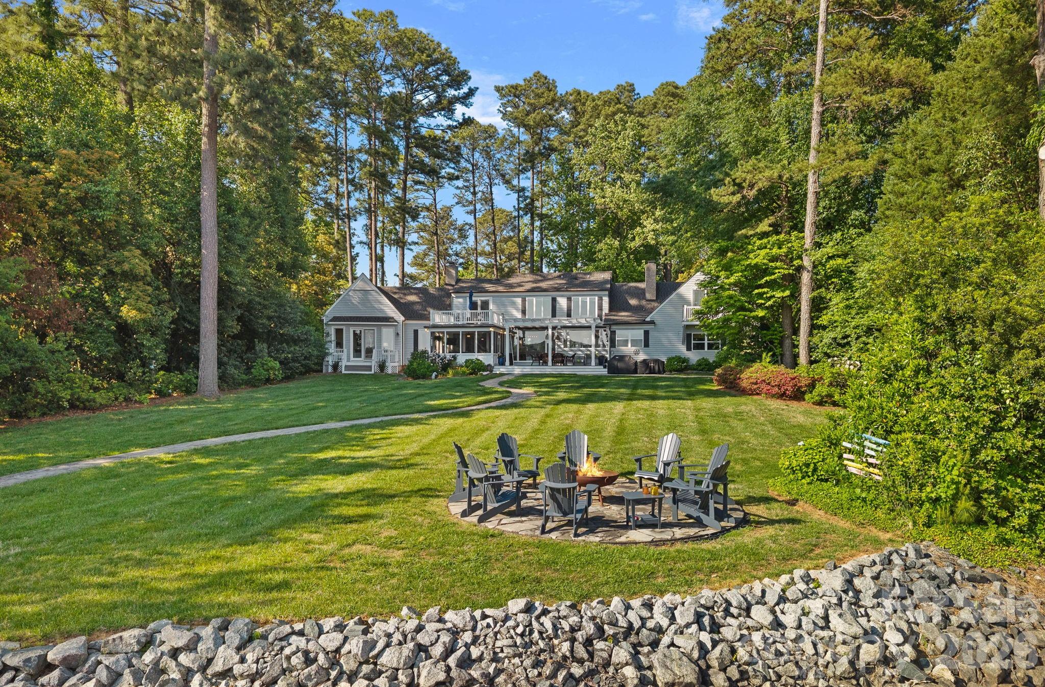 107 Beachview Drive Mooresville NC 28117