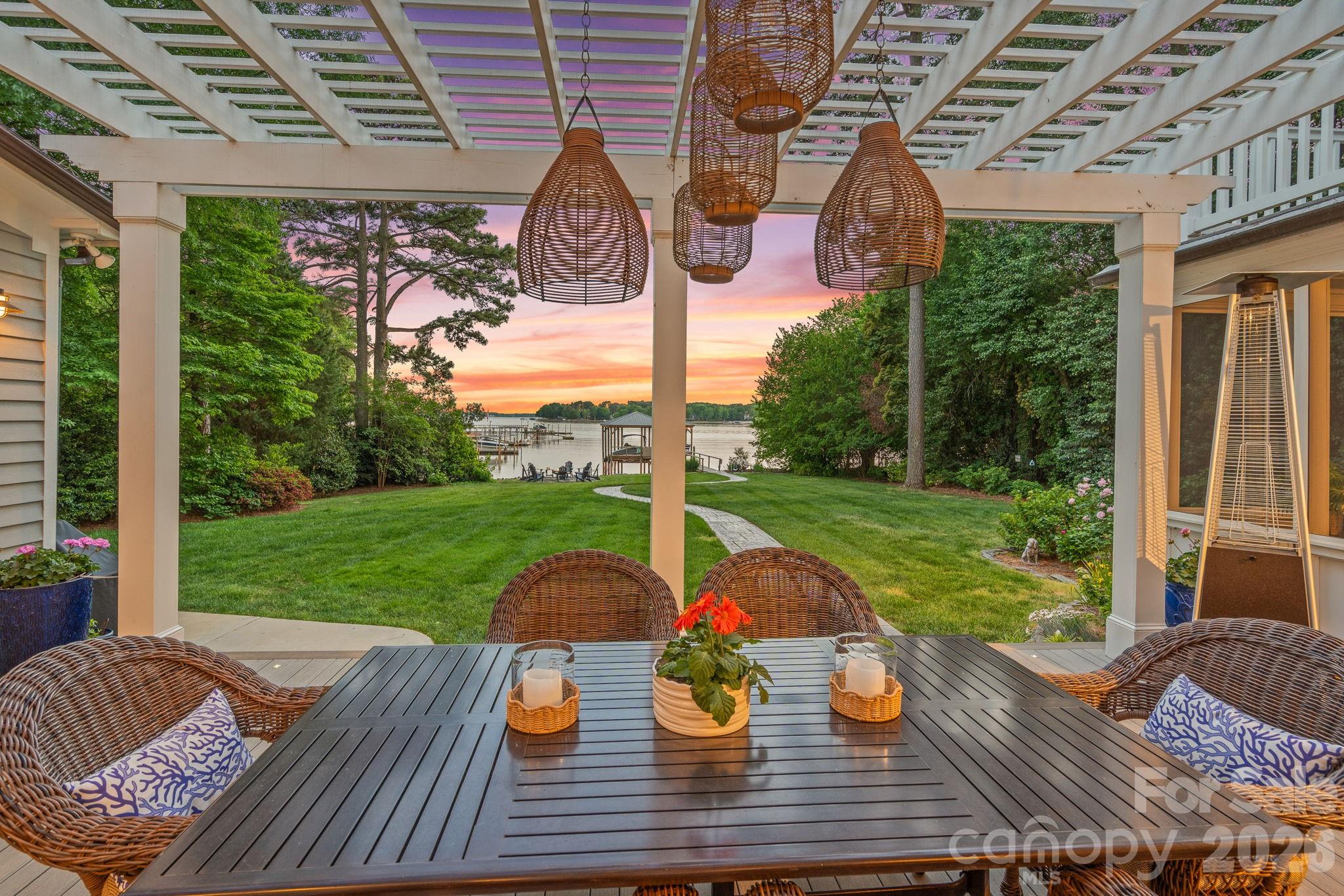 107 Beachview Drive Mooresville NC 28117