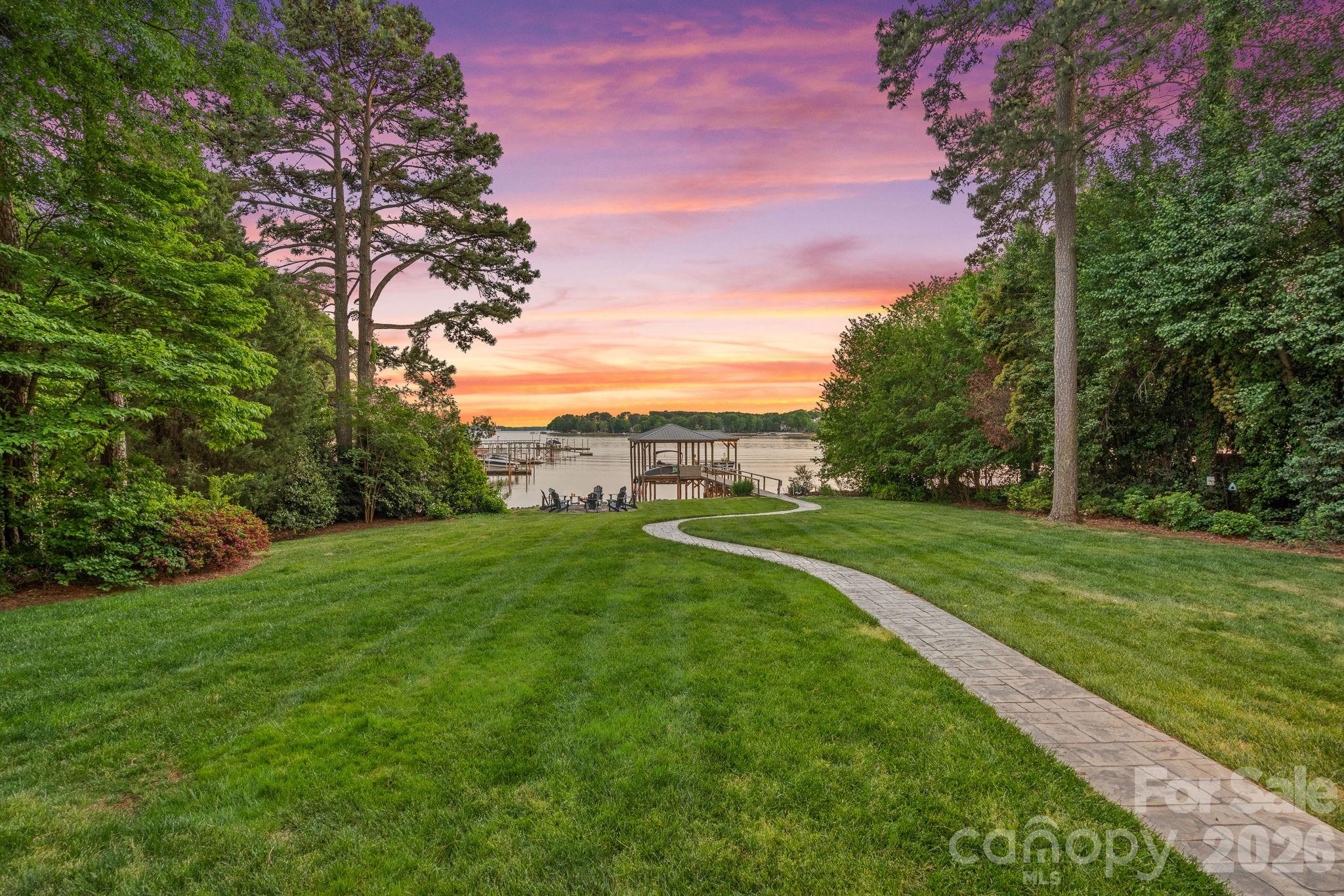 107 Beachview Drive Mooresville NC 28117