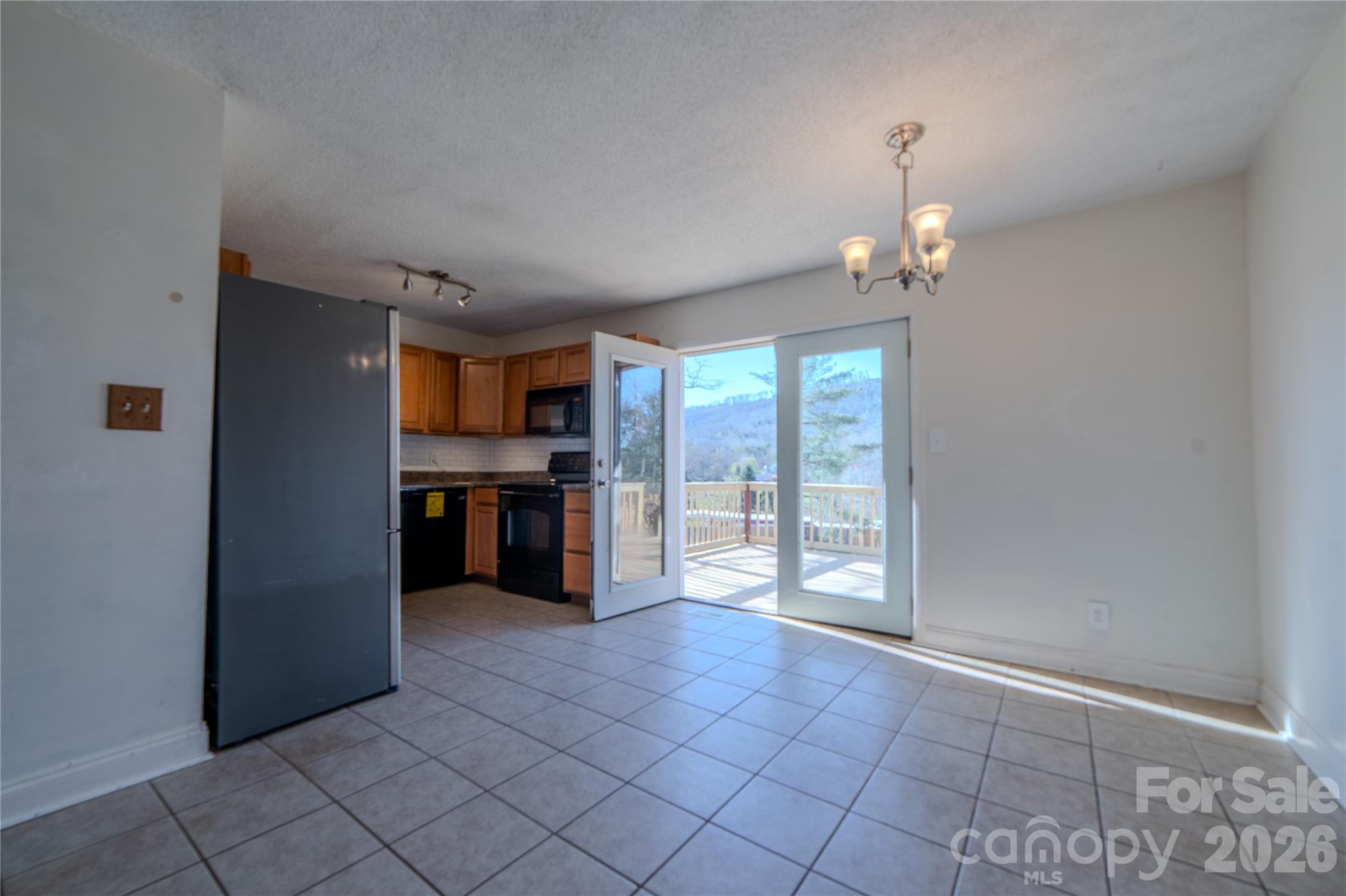 327 Heather Court Asheville NC 28804